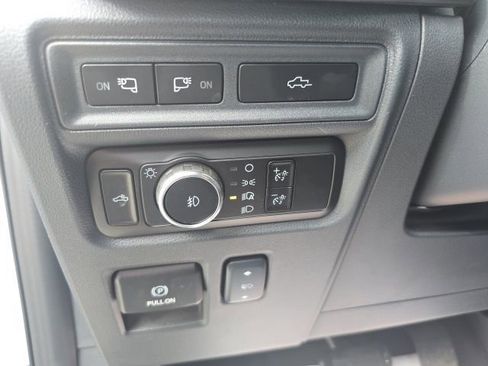 Used 2024 Ford F150 Lariat w/ Equipment Group 502A High AWD/4WD image 14