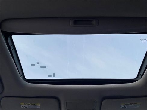 Used 2016 Acura TLX V6 image 17