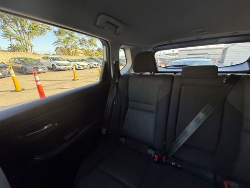 Used 2025 Nissan Rogue SV FWD image 41