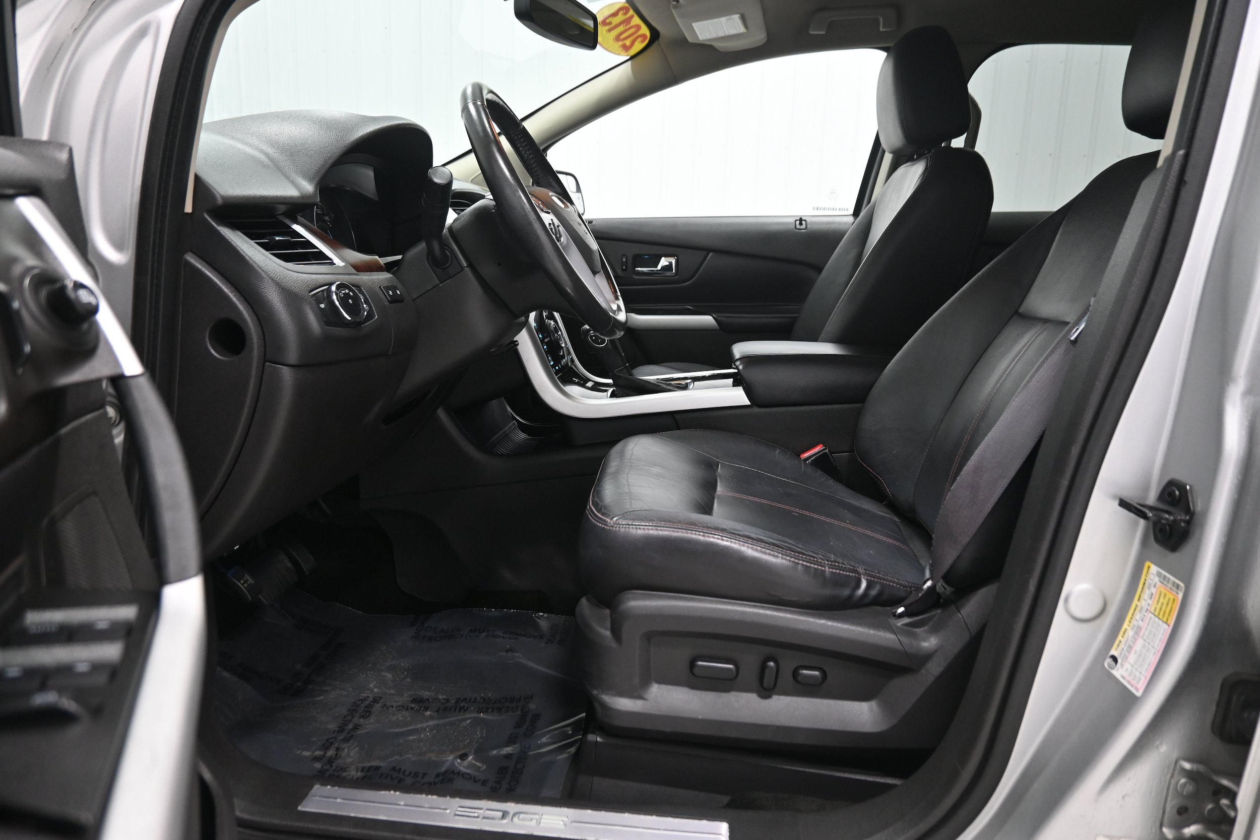 Used 2013 Ford Edge Limited FWD image 5