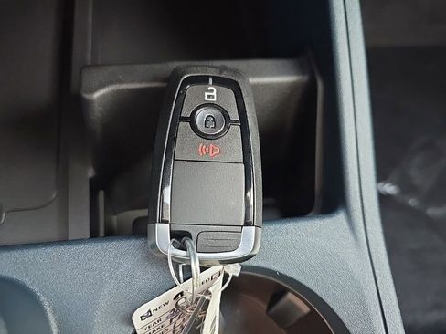 New 2026 Ford Maverick Lobo image 6