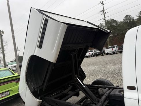 Used 2001 Chevrolet Silverado 1500 2WD Extended Cab w/ Exterior Appearance Pkg image 7