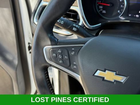 Used 2022 Chevrolet Equinox Premier AWD/4WD image 12