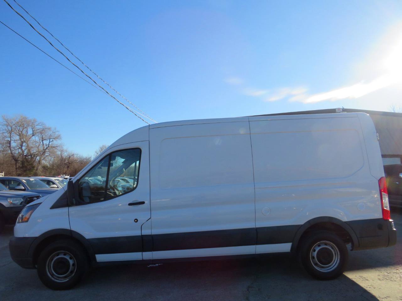 Used 2018 Ford Transit 350 148 Medium Roof RWD image 8