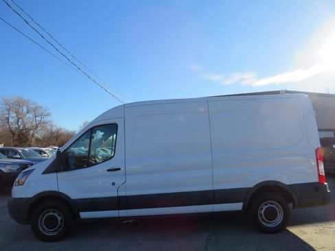 Used 2018 Ford Transit 350 350 Van Med. Roof w/Sliding Pa image 8