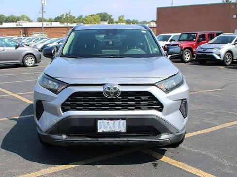 Used 2019 Toyota RAV4 LE w/ All Weather Liner Package AWD/4WD image 3