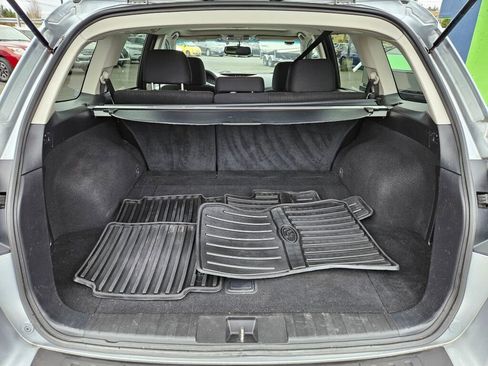 Used 2013 Subaru Outback 2.5i Premium image 9
