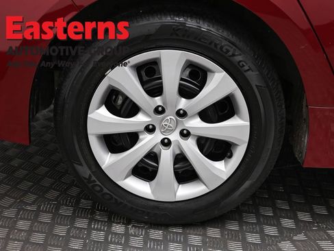 Used 2024 Toyota Corolla LE image 29