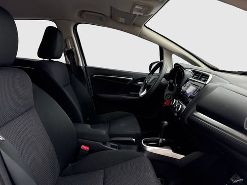 Used 2019 Honda Fit LX image 39