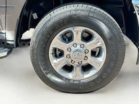Used 2026 RAM 2500 Big Horn AWD/4WD image 11