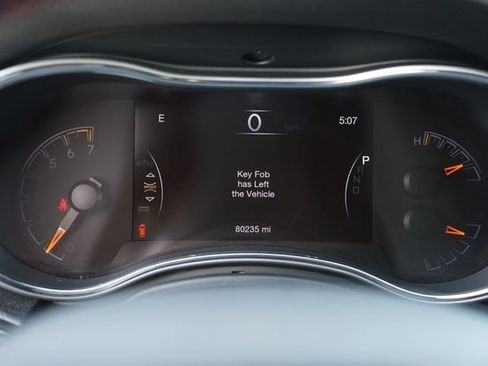 Used 2018 Jeep Grand Cherokee Trailhawk AWD/4WD image 24
