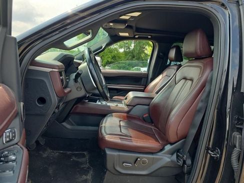 Used 2023 Ford Expedition Limited AWD/4WD image 22