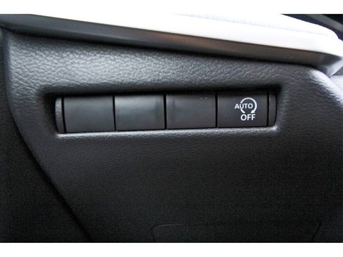 New 2026 Nissan Kicks SV image 14