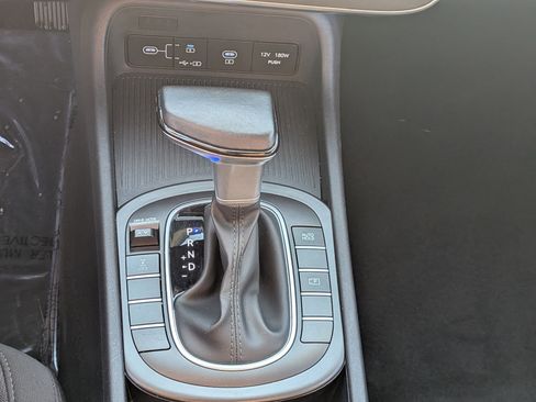 Used 2025 Hyundai Kona SEL AWD/4WD image 22