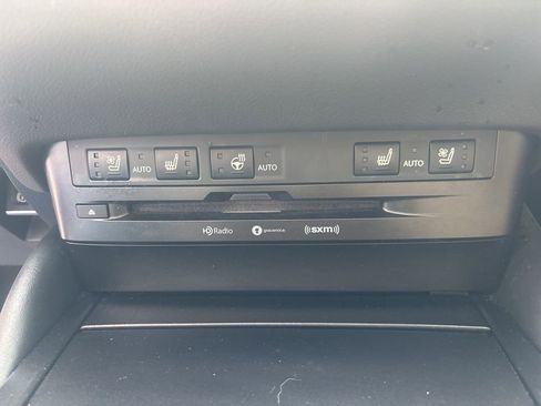 Used 2020 Lexus ES 350 w/ Premium Package image 28