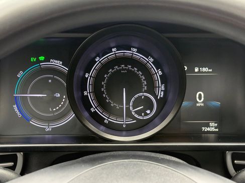 Used 2022 Hyundai Elantra Blue image 22