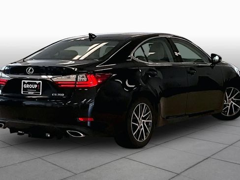 Used 2018 Lexus ES 350 w/ Luxury Package w/Wood Trim FWD image 11