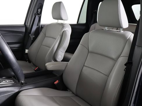 Used 2023 Honda Passport EX-L image 29