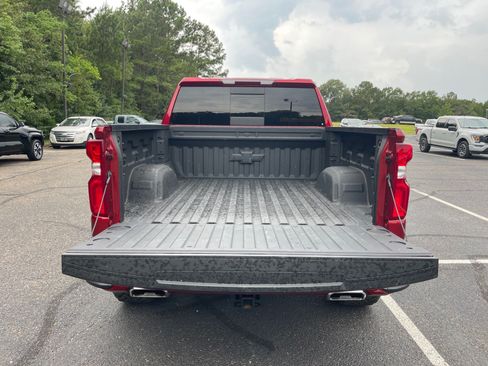 Used 2025 Chevrolet Silverado 1500 RST AWD/4WD image 16