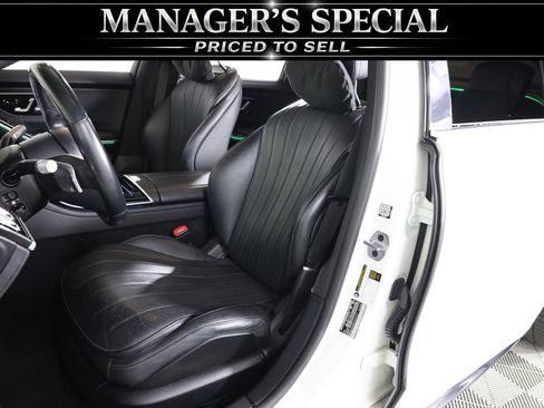 Used 2022 Mercedes-Benz S 500 4MATIC w/ AMG Line Package image 45