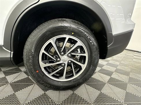 New 2025 Mitsubishi Eclipse Cross ES image 12