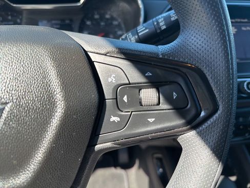 Used 2022 Chevrolet TrailBlazer LT w/ Convenience Package image 14