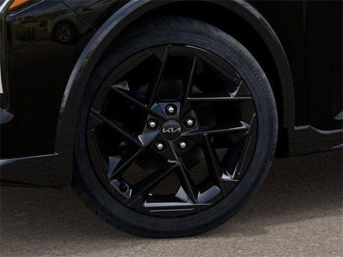 New 2025 Kia K4 GT-Line Turbo image 9