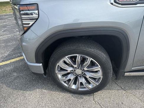Used 2023 GMC Sierra 1500 Denali AWD/4WD image 19
