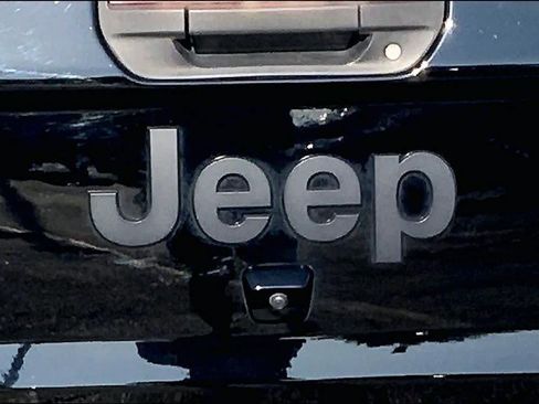 Used 2020 Jeep Gladiator Sport w/ Quick Order Package 24S AWD/4WD image 31