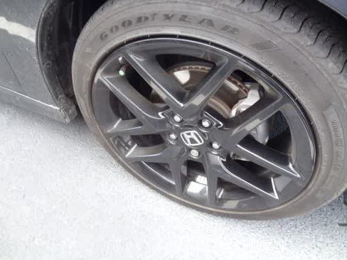 Used 2025 Honda Civic Sport image 16