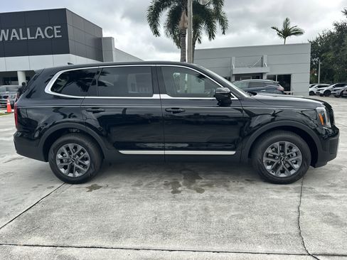 New 2025 Kia Telluride LX image 5