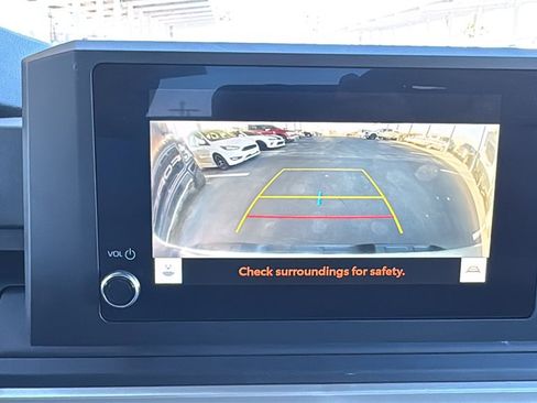 Used 2025 Toyota Tacoma SR image 16