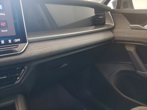 New 2026 Volkswagen Tiguan S image 13