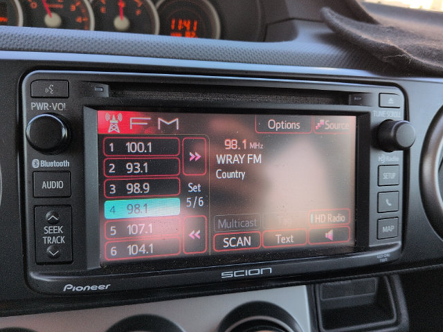Used 2015 Scion xB FWD image 21