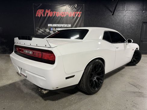Used 2012 Dodge Challenger SRT8 image 4