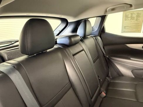 Used 2020 Nissan Rogue Sport SL w/ Premium Package image 47