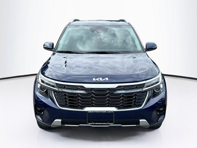 Certified 2024 Kia Seltos EX AWD/4WD image 2