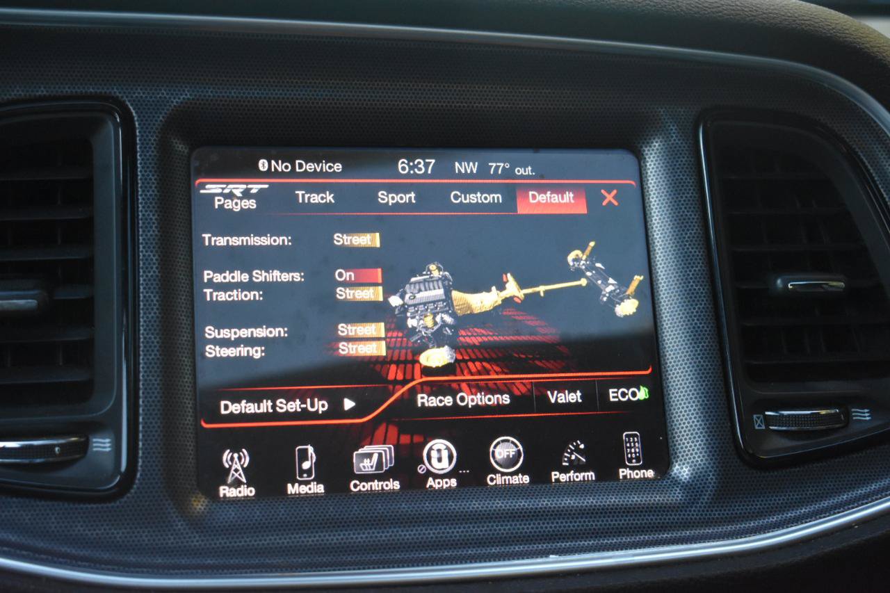 Used 2016 Dodge Challenger SRT RWD image 35
