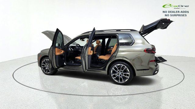 Used 2026 BMW X7 xDrive40i AWD/4WD image 15