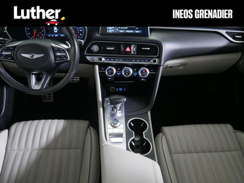 Used 2021 Genesis G70 3.3T image 10