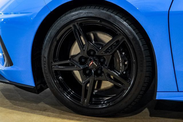 Used 2023 Chevrolet Corvette Stingray Preferred Cpe w/ Z51 Performance Package RWD image 8