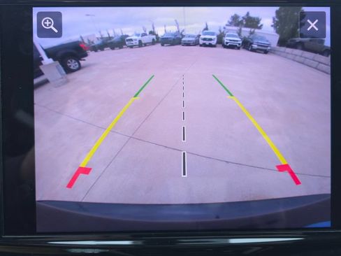 Used 2022 Chrysler Pacifica Limited FWD image 42