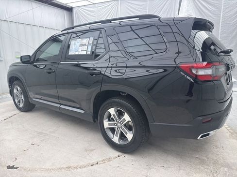 New 2026 Honda Pilot EX-L image 5