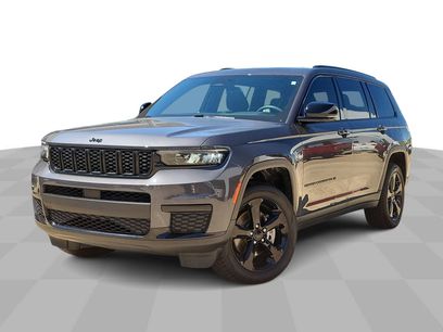 Used 2023 Jeep Grand Cherokee L Laredo