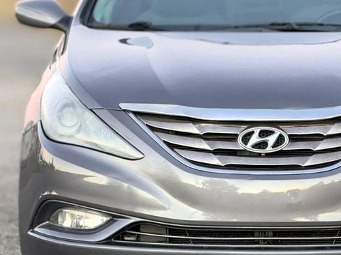 Used 2013 Hyundai Sonata SE FWD image 11