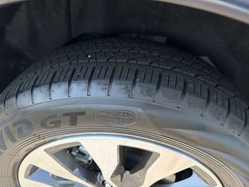 Certified 2025 Subaru Outback Touring XT w/ Popular Package #2 AWD/4WD image 34