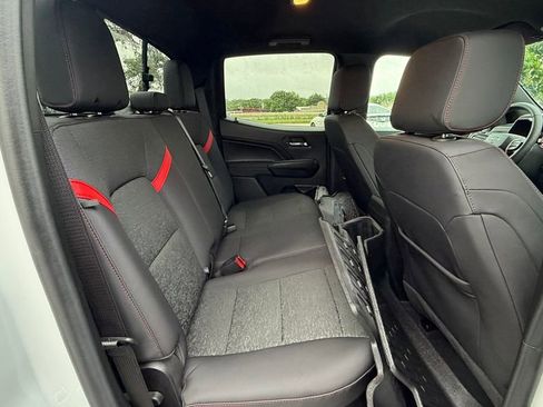 Used 2024 Chevrolet Colorado Z71 w/ Z71 Convenience Package 2 image 37