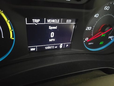 Used 2018 Chevrolet Malibu Hybrid FWD image 6