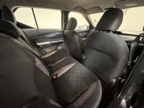 Used 2020 Nissan Kicks SV image 12