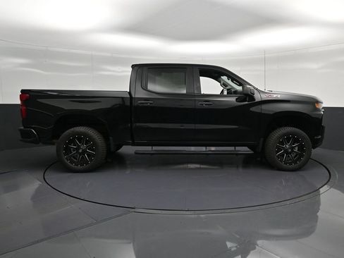 Used 2020 Chevrolet Silverado 1500 Custom Trail Boss w/ Custom Convenience Package AWD/4WD image 4